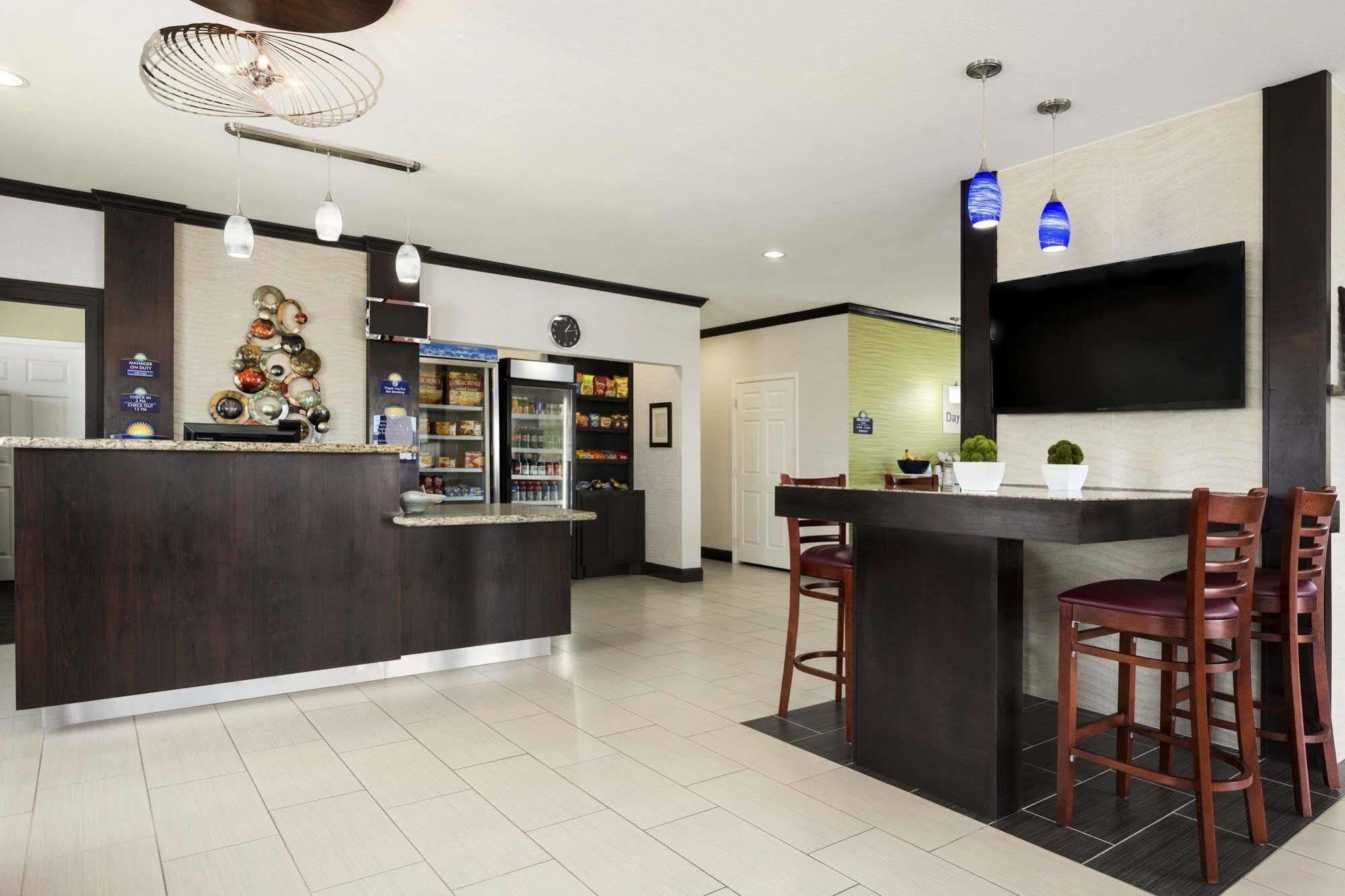 Days Inn Pearsall Luaran gambar