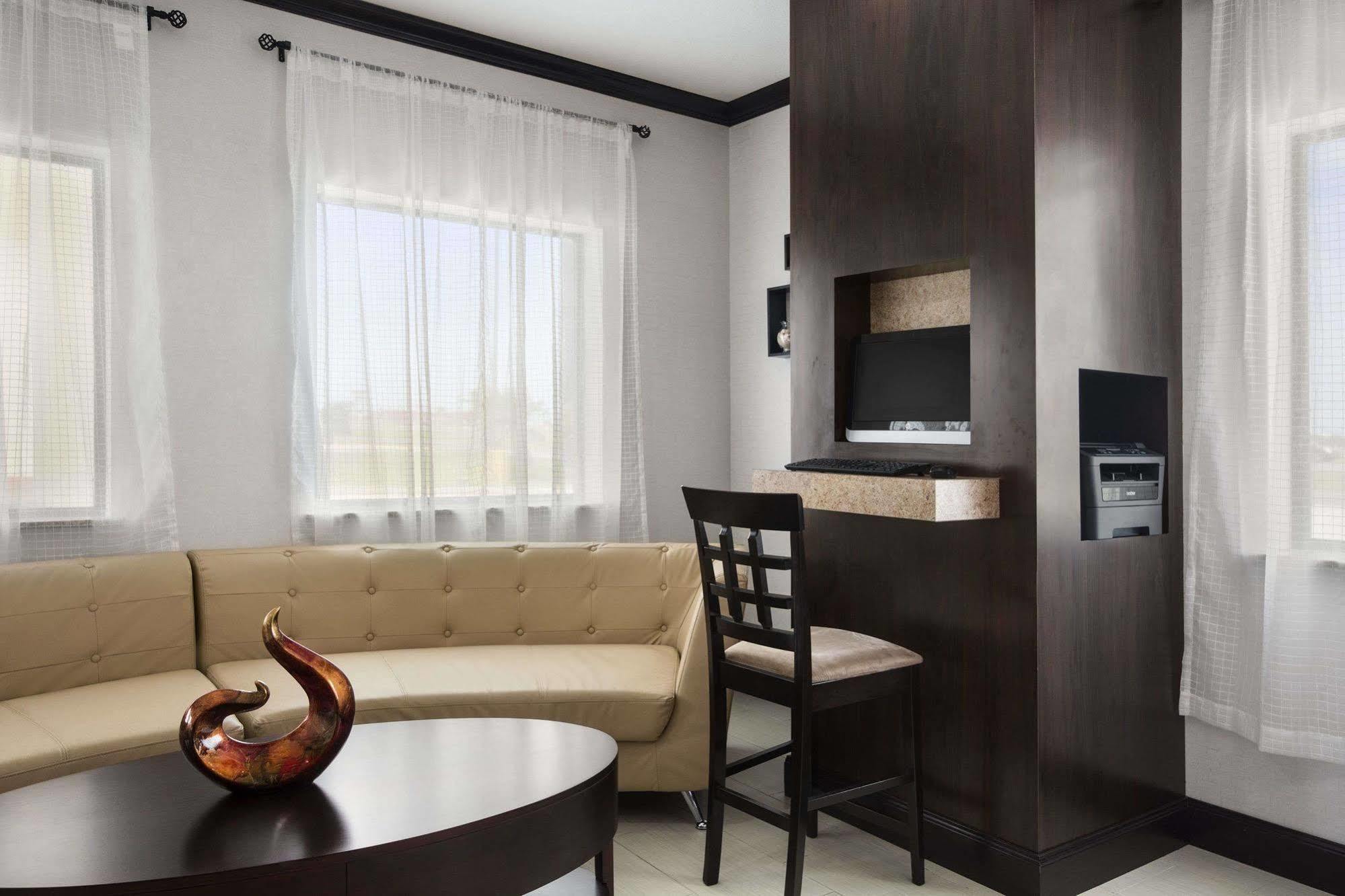 Days Inn Pearsall Luaran gambar